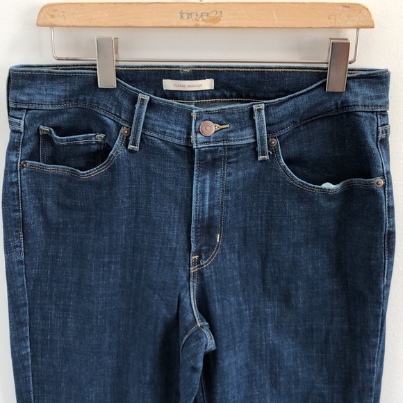 Levi Strauss & Co women’s jeans - Picture 5 of 13